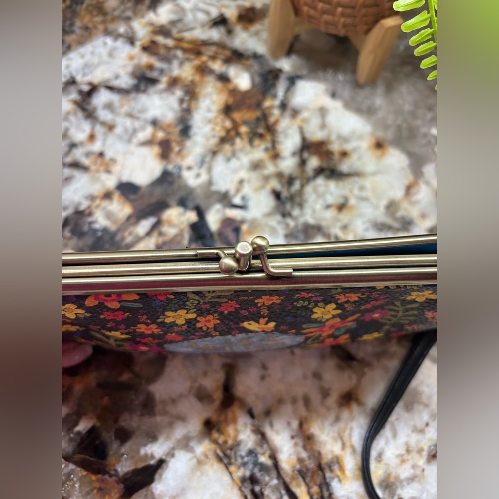NATURAL LIFE Colorful Floral Wristlet Clutch - Picture 9 of 13